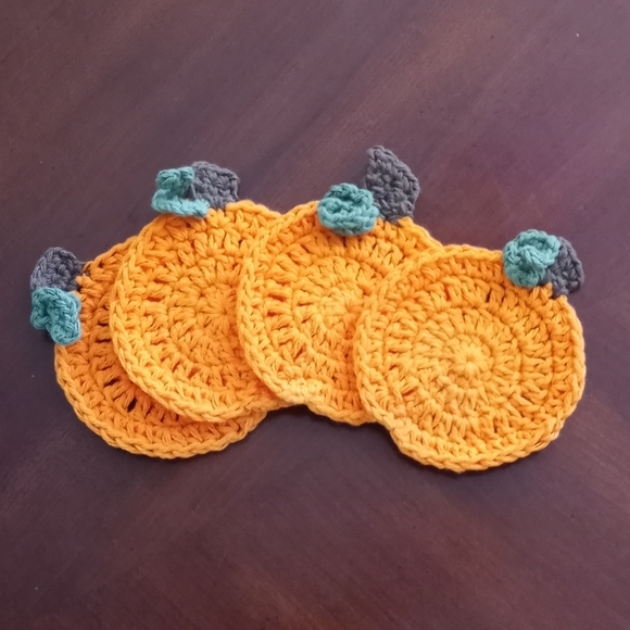 Pumpkin Coasters 4pc set handmade by seller crochet 100% cotton, hot or cold use - Picture 6 of 11